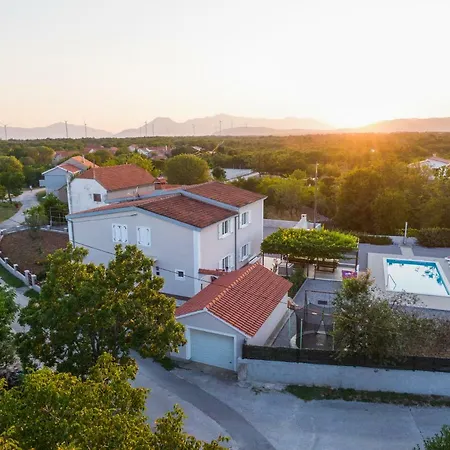 Modern Xxl Makarska