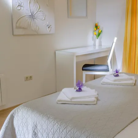 Modern Xxl Vila Makarska