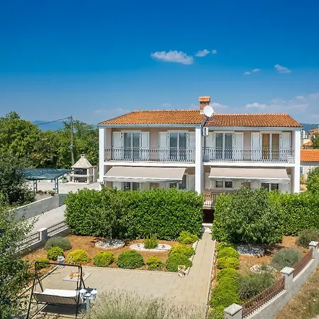 Modern Xxl * 마카르스카