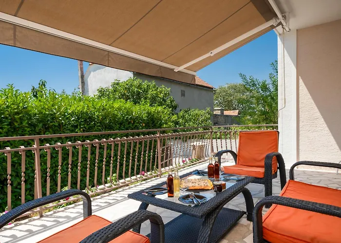 Modern Xxl Villa Makarska