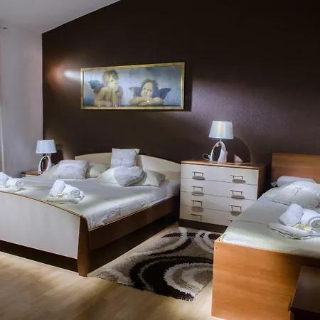 Modern Xxl * Макарска